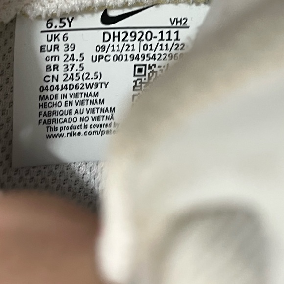 Nike Air Force 1'07 - Picture 4 of 7